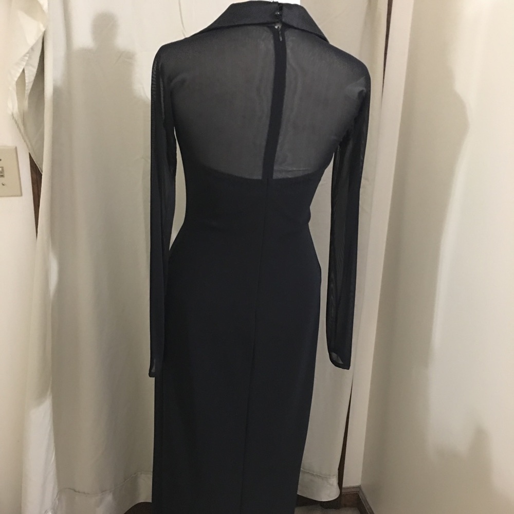 Gown - Picture 3 of 5